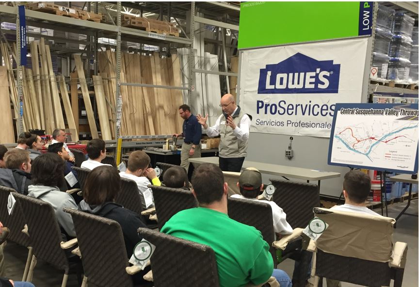 Bob Garrett with the Chamber of Commerce talks to SUN Tech students at the Selinsgrove Lowes